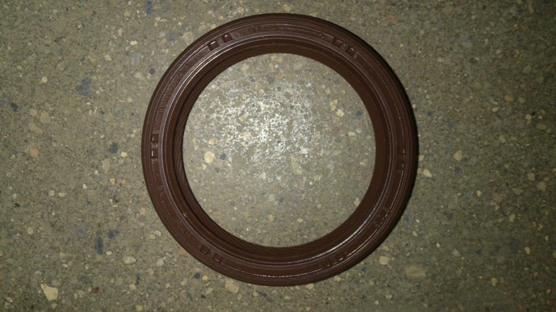 картинка САЛЬНИК КОЛЕНВАЛА ПЕРЕДНИЙ BYD F0 (38x50x6,5)  10133822-00