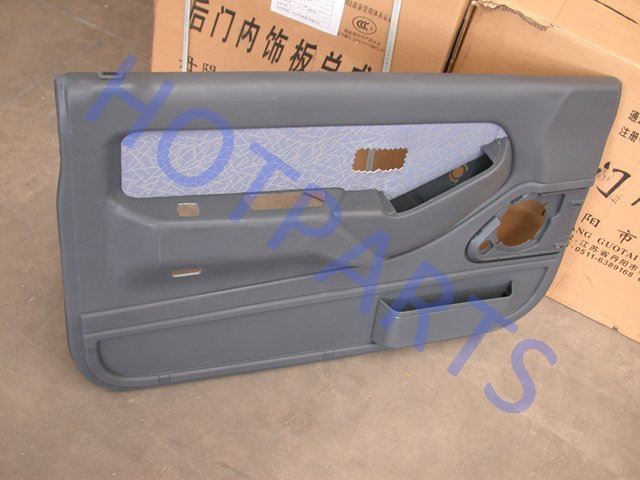 картинка ОБИВКА ДВЕРИ ПЕРЕДНЯЯ ЛЕВАЯ GW SAILOR (ТЕМН. САЛОН)  6102100-B06-1214