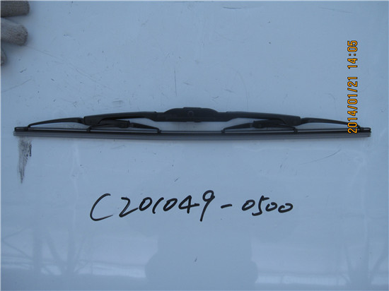 ЩЁТКА СТЕКЛООЧИСТИТЕЛЯ ПРАВАЯ CS35,ЛЕВАЯ EADO
