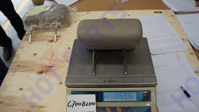 картинка Rear seat middle pillow -- не разобрано 2 C7008200
